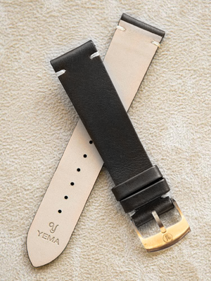 Black Leather Vintage Watch Band 19mm Bronze Buckle (¥22,500)